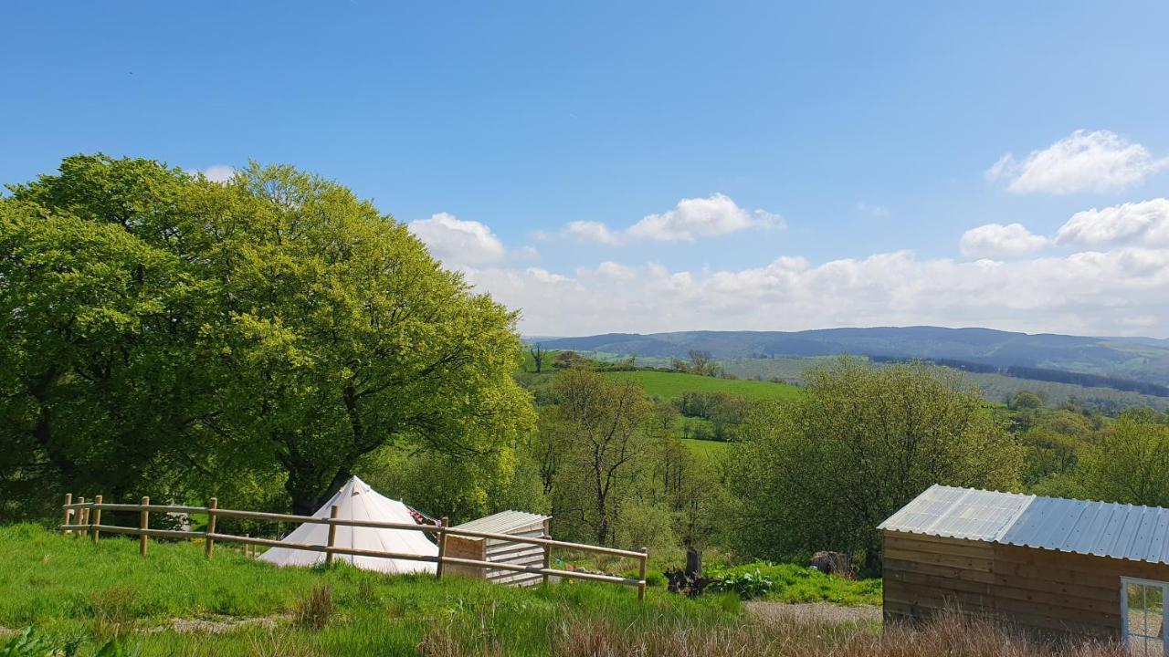 ホテル Calon Y Goedwig Glamping ランダバリー エクステリア 写真